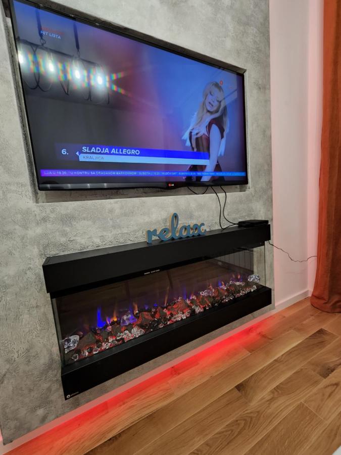 Apartman Park Lake Tuzla Buitenkant foto