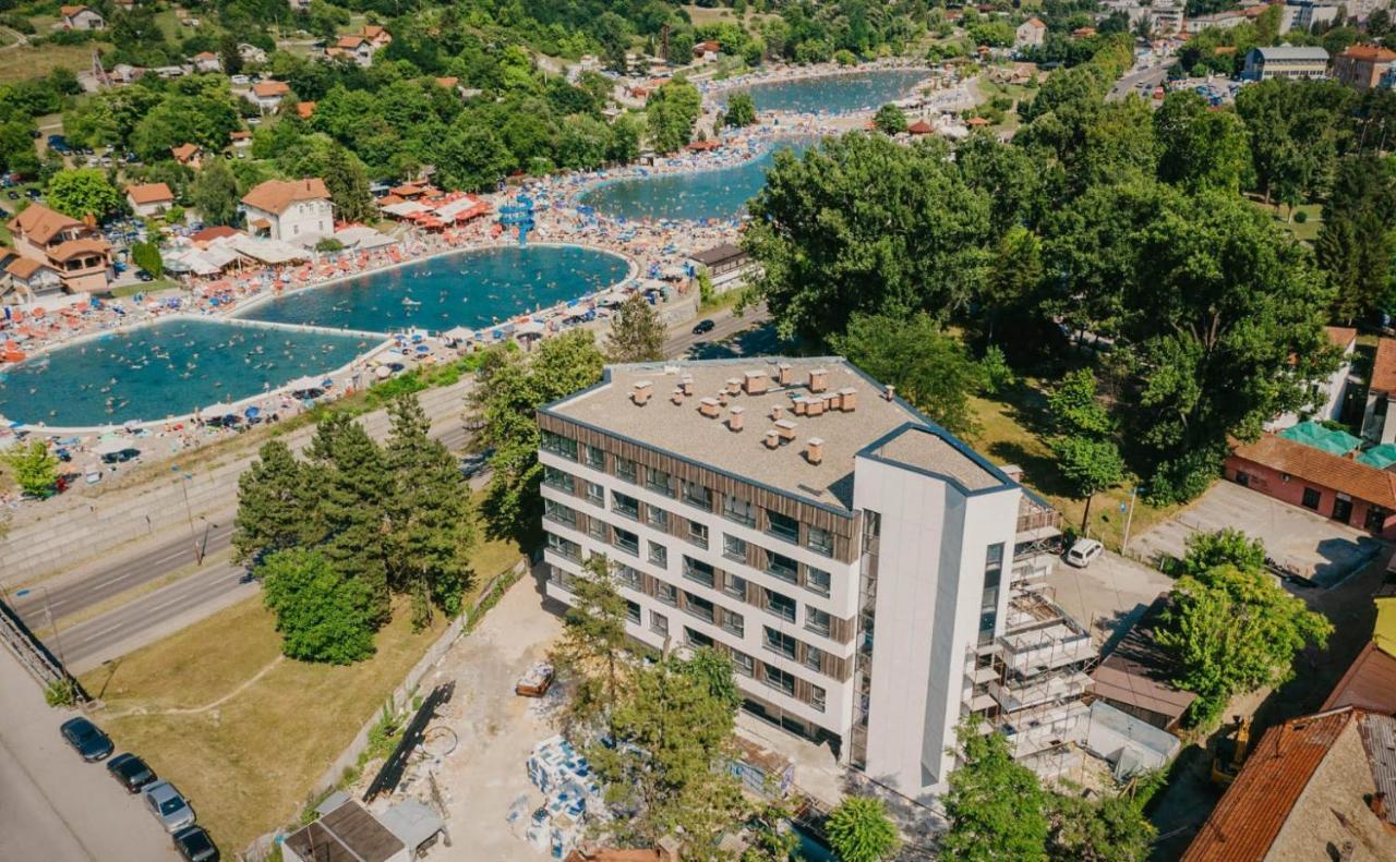 Apartman Park Lake Tuzla Buitenkant foto