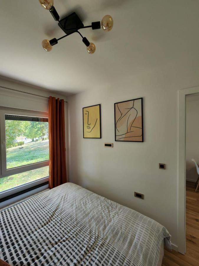 Apartman Park Lake Tuzla Buitenkant foto
