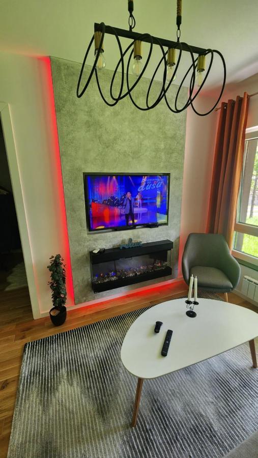 Apartman Park Lake Tuzla Buitenkant foto